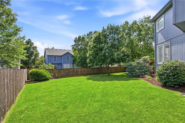 879 S Jaide Lane, Olathe, KS 66061