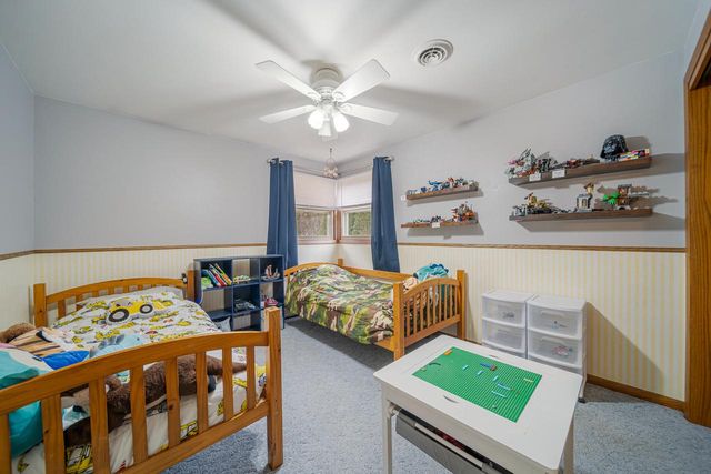 818 Huron AVENUE, Oostburg, WI 53070