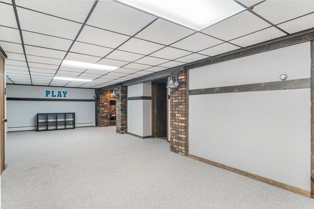 818 Huron AVENUE, Oostburg, WI 53070