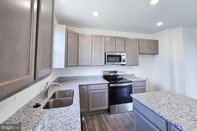 519 EVANGELINE DRIVE, Waynesboro, PA 17268