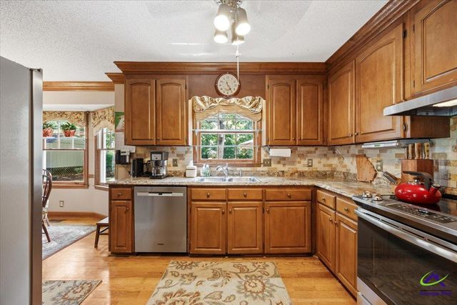 1301 Craddock Way, Macon, GA 31210