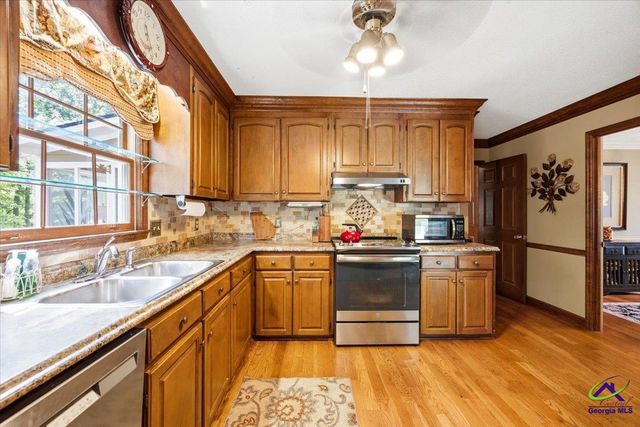 1301 Craddock Way, Macon, GA 31210