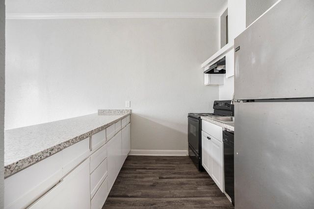 7820 Seawall Boulevard 327, Galveston, TX 77551