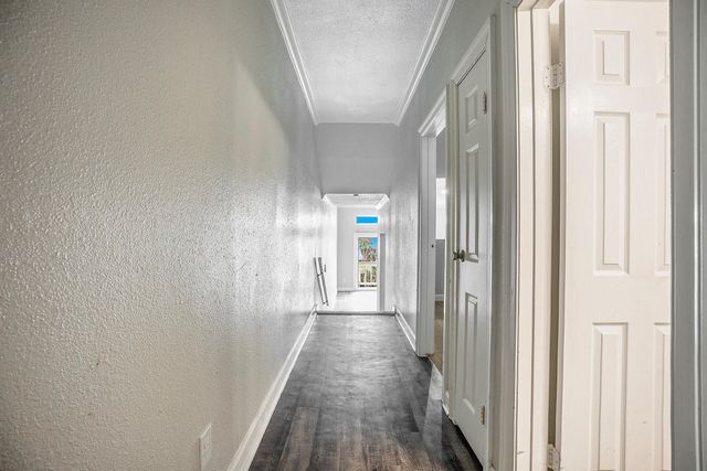 7820 Seawall Boulevard 327, Galveston, TX 77551