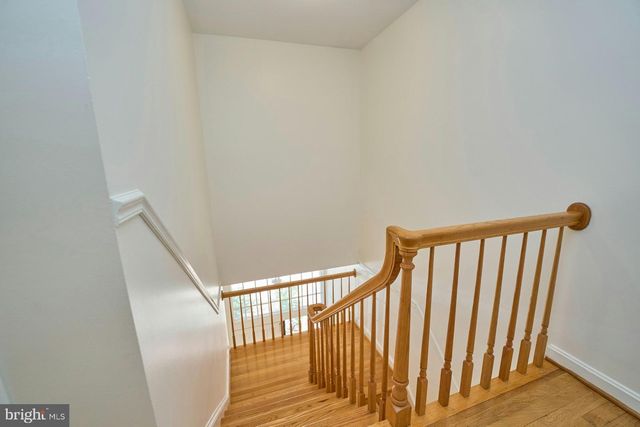 3153 FAIRBURY LN, Fairfax, VA 22031