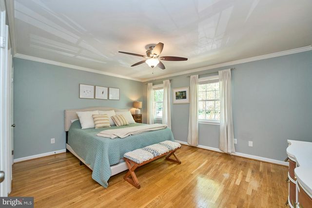 3153 FAIRBURY LN, Fairfax, VA 22031
