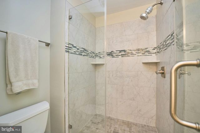 3153 FAIRBURY LN, Fairfax, VA 22031