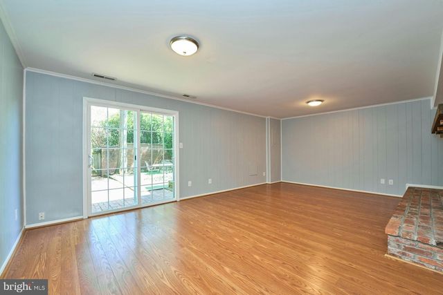 3153 FAIRBURY LN, Fairfax, VA 22031