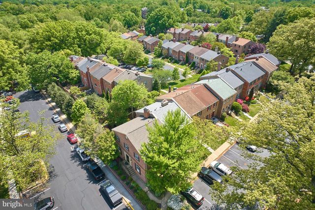 3153 FAIRBURY LN, Fairfax, VA 22031