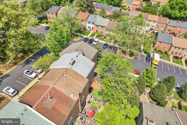 3153 FAIRBURY LN, Fairfax, VA 22031