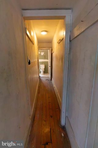 1051 DIAMOND ST, Camden, NJ 08103