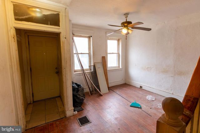 1051 DIAMOND ST, Camden, NJ 08103