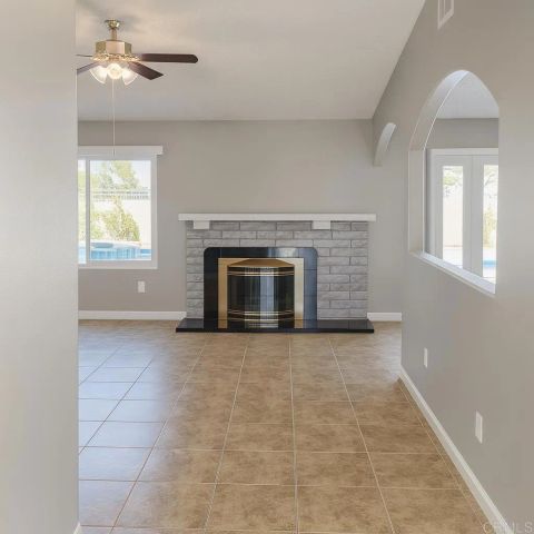 2194 Daisy Way, Hemet, CA 92545