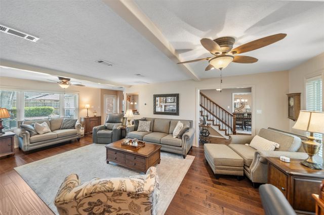 6727 Sutter Park Lane, Houston, TX 77066