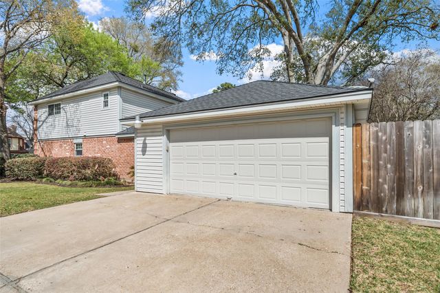 6727 Sutter Park Lane, Houston, TX 77066