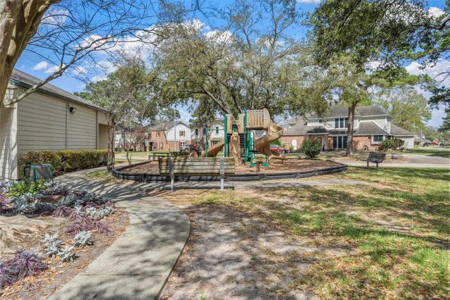 6727 Sutter Park Lane, Houston, TX 77066