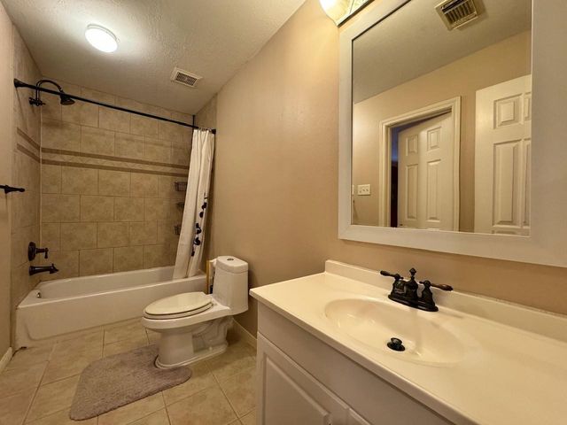 9303 Bent Spur Lane, Houston, TX 77064