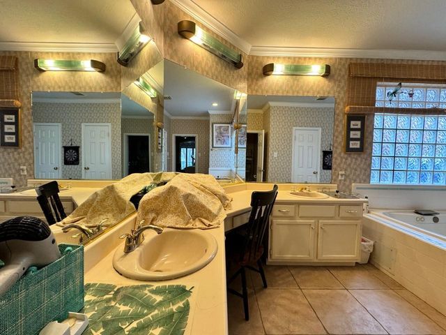 9303 Bent Spur Lane, Houston, TX 77064