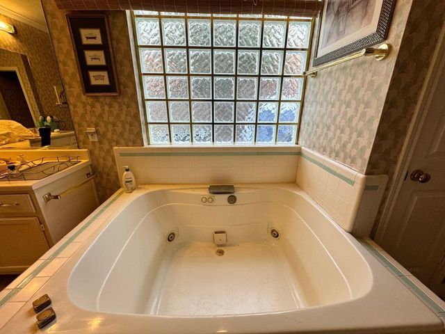 9303 Bent Spur Lane, Houston, TX 77064