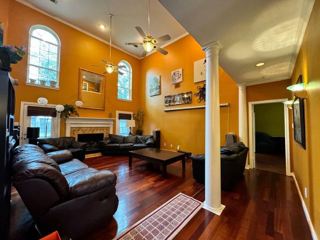 9303 Bent Spur Lane, Houston, TX 77064