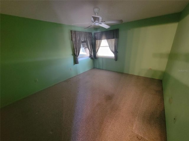 554 LAKEMONT AVENUE NW, Port Charlotte, FL 33952