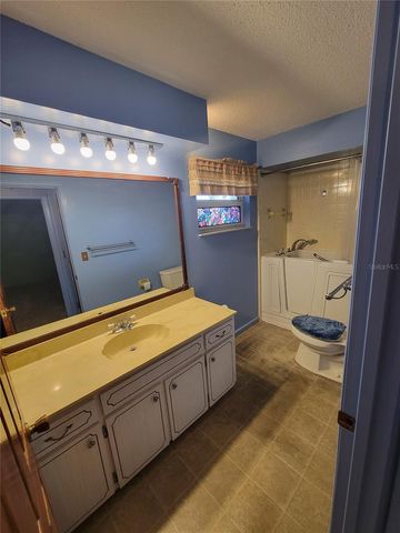 554 LAKEMONT AVENUE NW, Port Charlotte, FL 33952