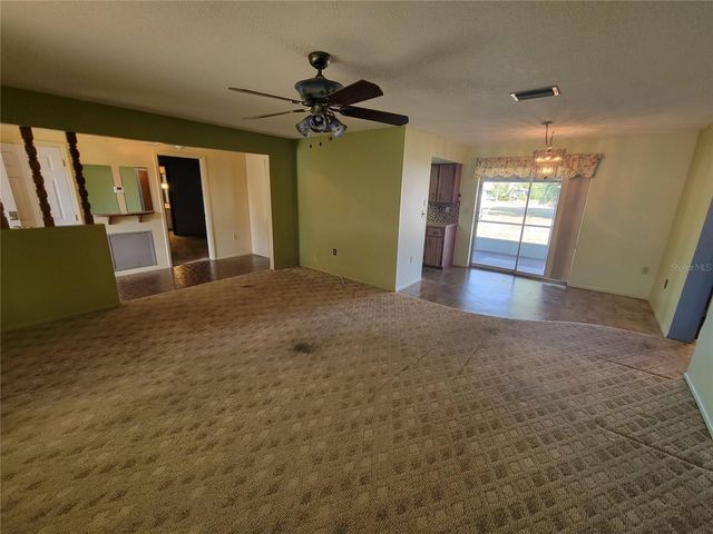 554 LAKEMONT AVENUE NW, Port Charlotte, FL 33952