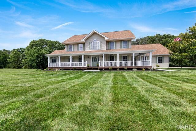 23186 Buck Track Lane, Warrenton, MO 63383