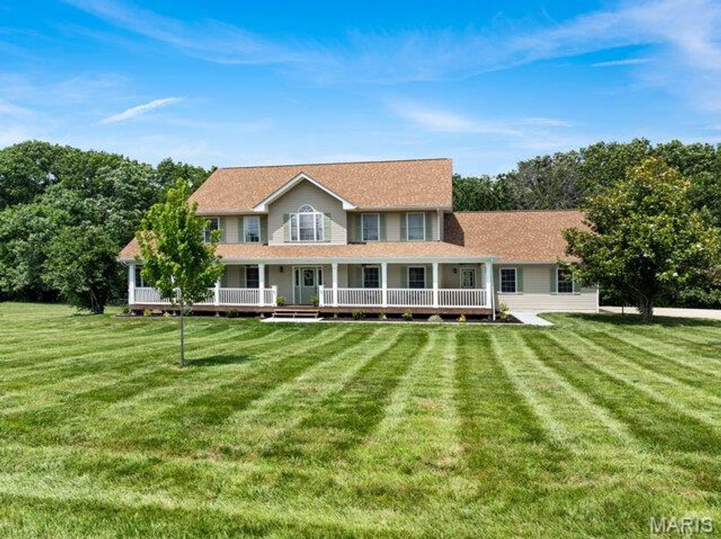 23186 Buck Track Lane, Warrenton, MO 63383