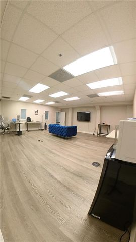2746 NW 112th Ave 2746, Doral, FL 33172