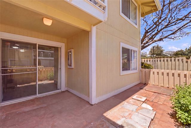 94-506 Kupuohi Street 7106, Waipahu, HI 96797