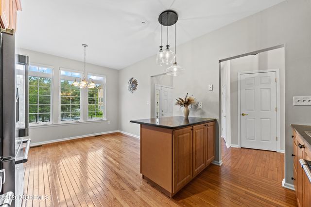 21 W Aspen Way, Matawan, NJ 07747