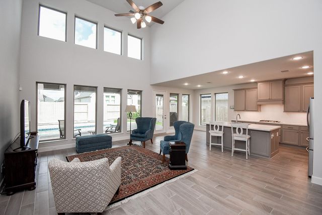 4306 Sage Glen Lane, Fulshear, TX 77441