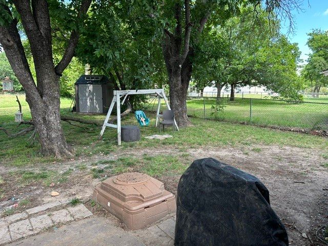 100 W WILLOW LANE, Princeton, TX 75407