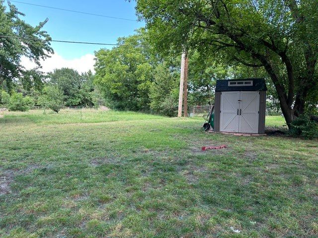 100 W WILLOW LANE, Princeton, TX 75407