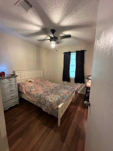 100 W WILLOW LANE, Princeton, TX 75407