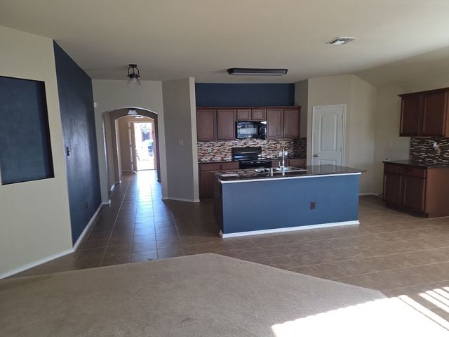 2005 Zavala, Forney, TX 75126