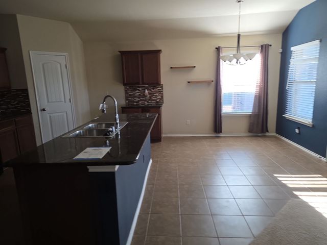 2005 Zavala, Forney, TX 75126