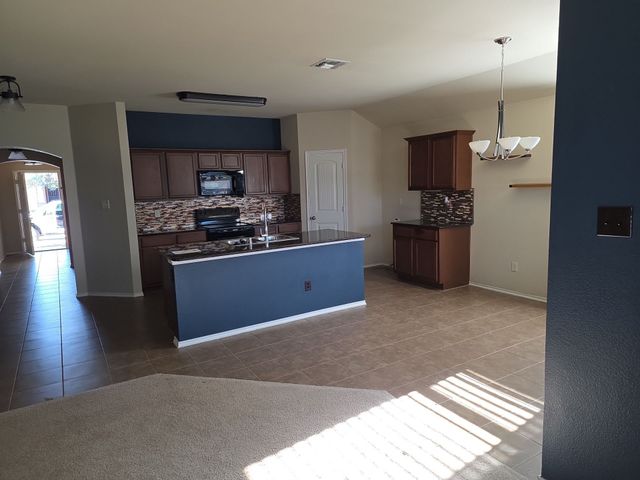 2005 Zavala, Forney, TX 75126