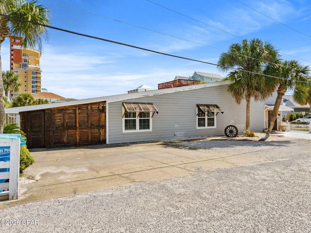 6716 Gulf Drive, Panama City, FL 32408