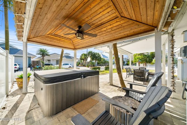 6716 Gulf Drive, Panama City, FL 32408