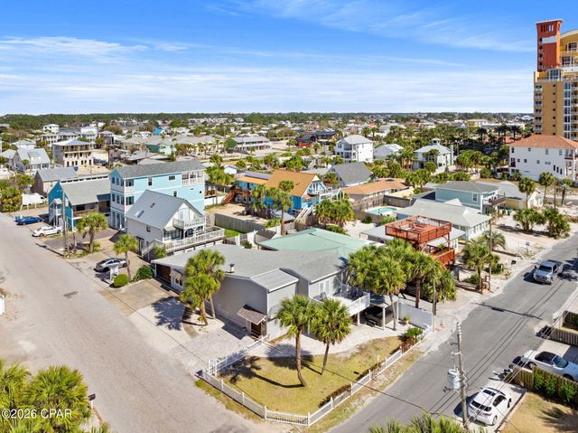 6716 Gulf Drive, Panama City, FL 32408