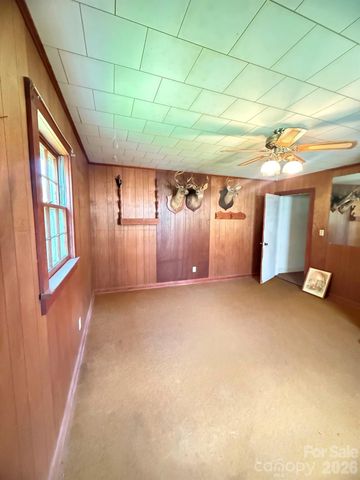 3607 Little River Church Road, Taylorsville, NC 28681