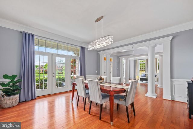 3431 FAWN WOOD LN, Fairfax, VA 22033