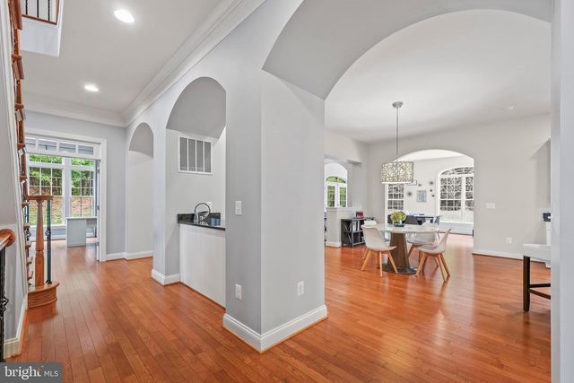 3431 FAWN WOOD LN, Fairfax, VA 22033