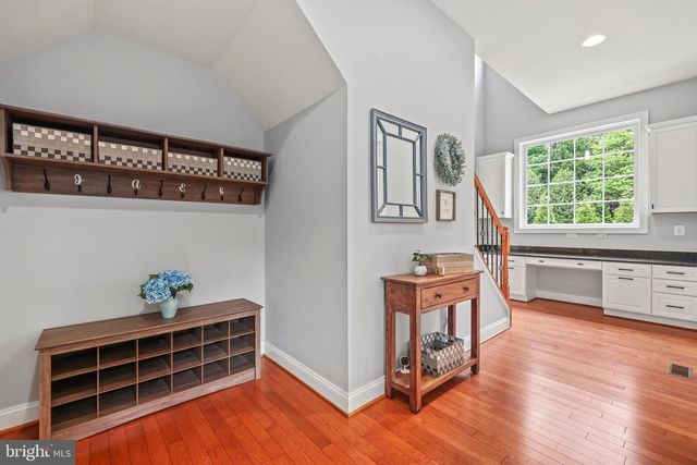 3431 FAWN WOOD LN, Fairfax, VA 22033