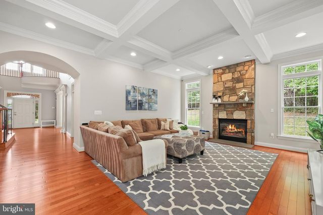 3431 FAWN WOOD LN, Fairfax, VA 22033