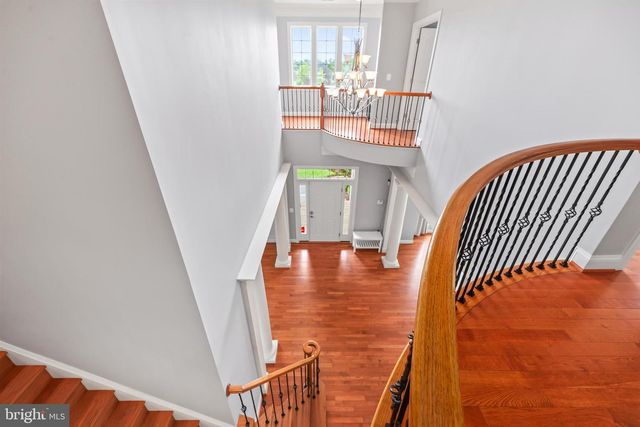 3431 FAWN WOOD LN, Fairfax, VA 22033