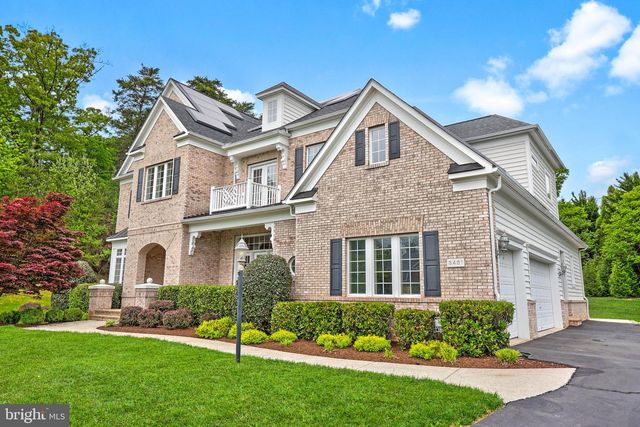 3431 FAWN WOOD LN, Fairfax, VA 22033