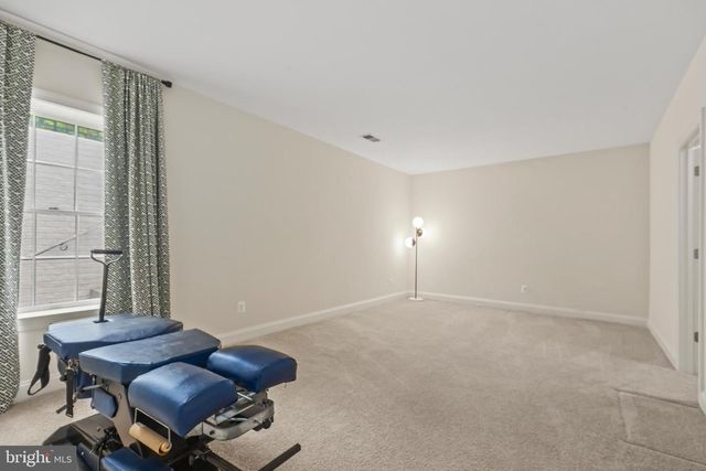 3431 FAWN WOOD LN, Fairfax, VA 22033
